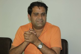 मनोज गजुरेल प्रहरीको कारबाहीमा,  यस्तो छ कारण