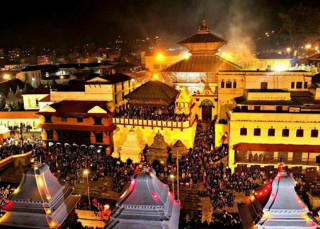 पशुपतिनाथलाई चिसोबाट जोगाउन रातभर धनुर्मास पूजा