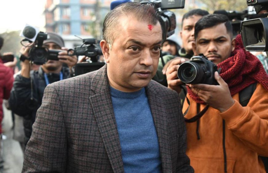 प्रमुख तीन दलका नेताहरूले इफ, बट नभनी नेतृत्व छाड्नुपर्छ : गगन थापा