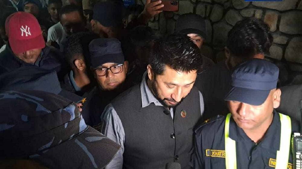 रवि लामिछाने निवासबाटै पक्राउ