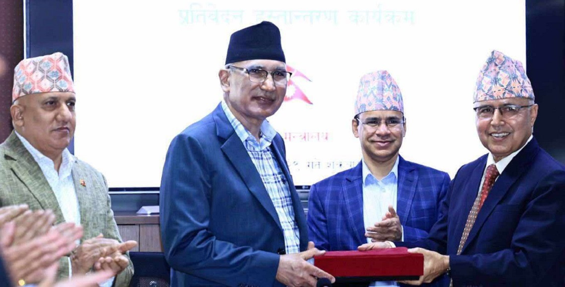 चिकित्साशिक्षा, इन्जिनियर र पाइलट पढ्न कोटा प्रणाली खारेज गर्न खनाल आयोगको सुझाव