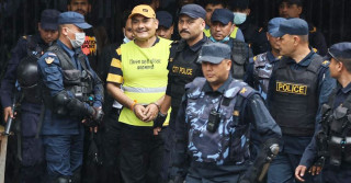 दुर्गा प्रसाईंको हेरचाह गर्न हिरासतभित्रै बडीगार्डको सुबिधा