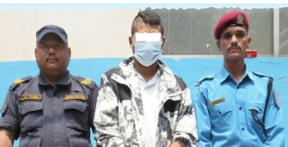 नक्सालको भाटभटेनीबाट रक्सी र चुरोट चोरेको आरोपमा बिमल श्रेष्ठ पक्राउ