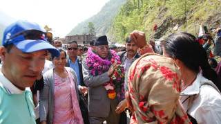 भूकम्प प्रभावितको पुनर्स्थापना गर्न सरकारलाई आग्रह गर्छु : प्रचण्ड
