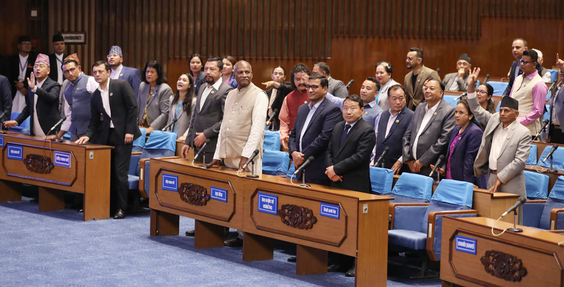 प्रतिनिधिसभा बैठक शुक्रबार दिउँसो १ बजेसम्मका लागि स्थगित