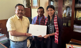 इँटाभट्टामा काम गर्दै ४ जीपीए ल्याएकी गोमालाई मीनबहादुरले एमबीबीएससम्म पढाइदिने