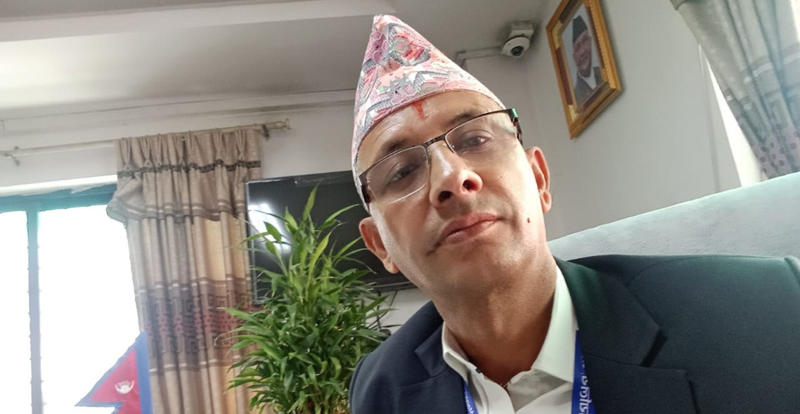 भक्तपुरका मालपोत प्रमुख २४ लाख ५० हजार रुपैयाँ घुसहित पक्राउ