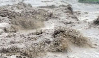 भोटेकोशीमा फेरी बाढी आएपछि रसुवामा उच्च सतर्कता, कस्तो छ आज देशभरको मौसम पूर्वानुमान ?