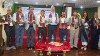 ‘ईश्वरका फूलहरू’ कवितासंग्रह लोकार्पणस् नेपाली साहित्यमा नयाँ स्वाद र सोचको थप योगदान