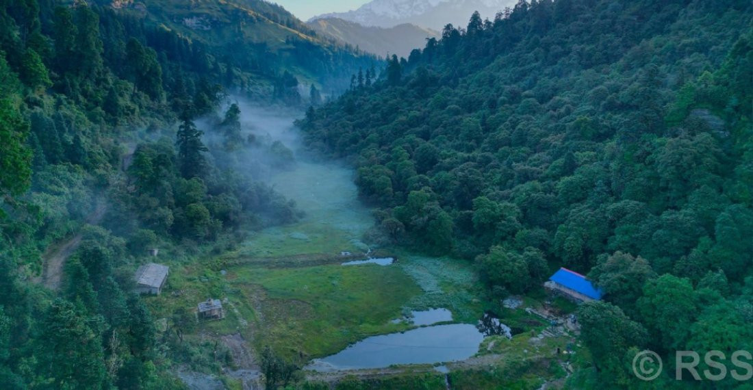 धार्मिक पर्यटनको सम्भावना बोकेको जलजला