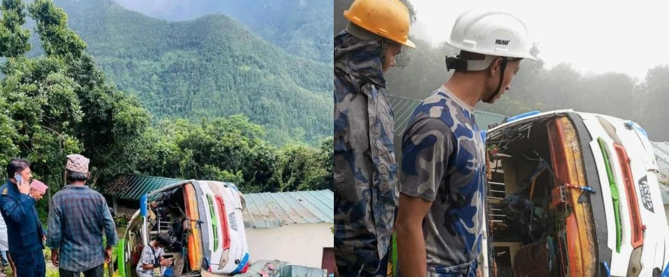 रसुवा बस दुर्घटना : २१ घाइतेमध्ये ४ जनालाई उपचारका लागि काठमाडौं ल्याइयो