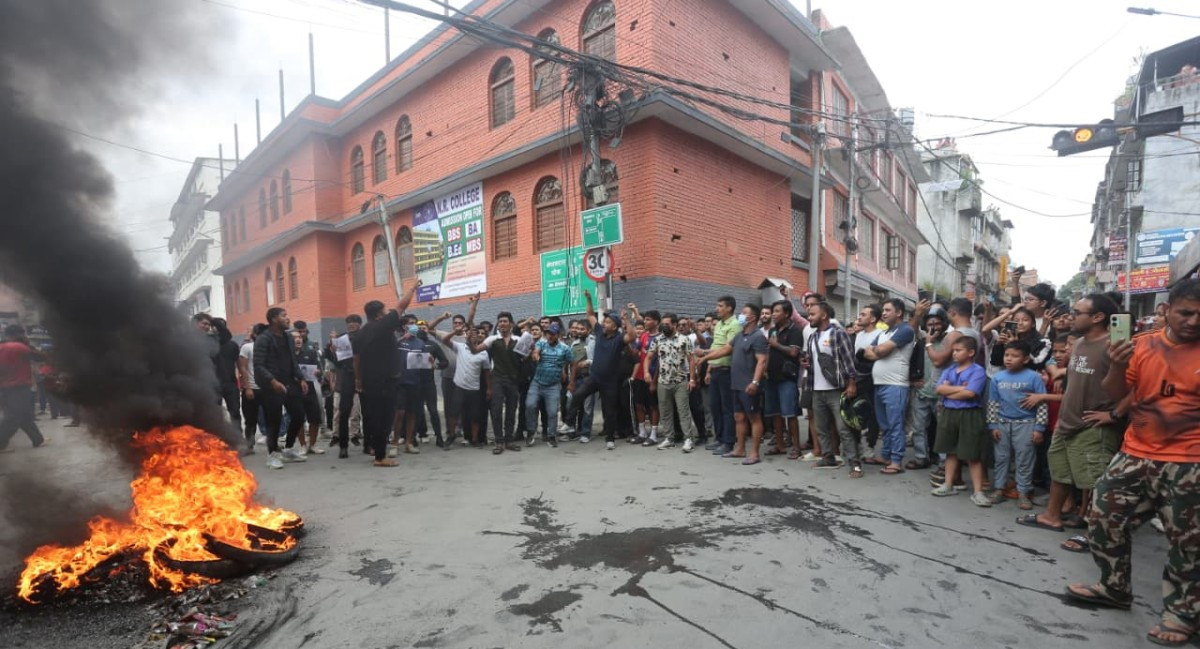 नेपालटार र शेषमतिस्थित सडकमा दोस्रो दिन जेन जी प्रदर्शन (तस्बिरहरु)