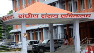 संसद् सचिवालयद्वारा प्रदर्शन क्रममा घर लगिएका सामान फिर्ता गर्न आग्रह