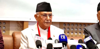 चुनावको  हार स्वीकार्दै ओेली: जनताकाे फैसला शिराेधार्य