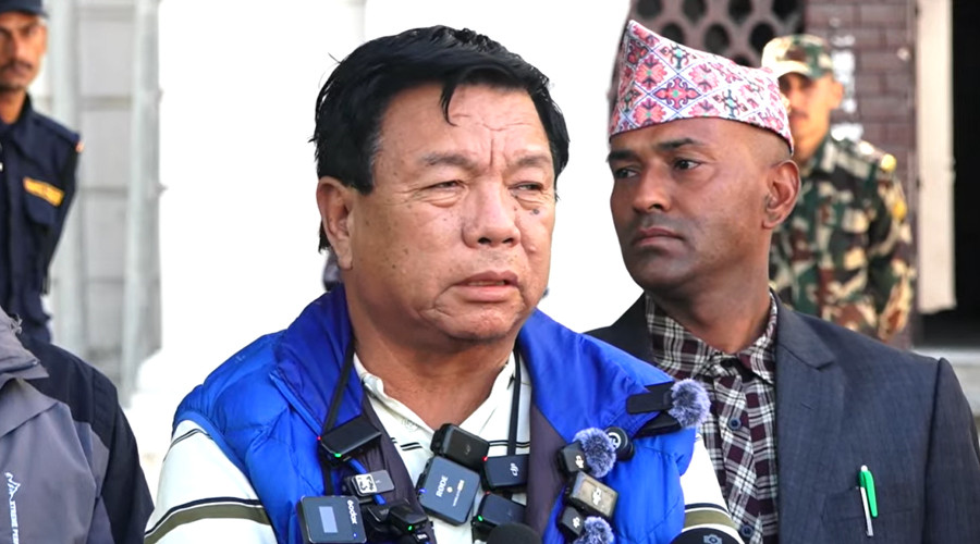 शिक्षामन्त्री महावीर पुनले दिए राजीनामा