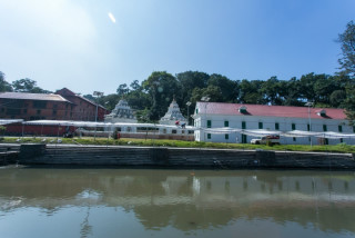छठका लागि सजाइँदै घाटहरु  (तस्बिरहरू)