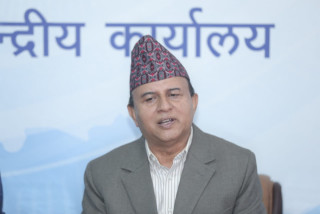 एमालेका विरुद्धमा चार शक्ति क्रियाशील छन्ः महासचिव पोखरेल