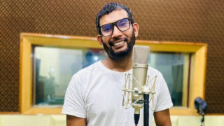 ३ लाख धरौटी बुझाएर छुटे गायक बाबुल गिरी