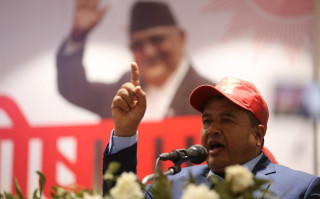 सहिद परिवार र घाइतेलाई उचाल्ने काम गरियो: महेश बस्नेत