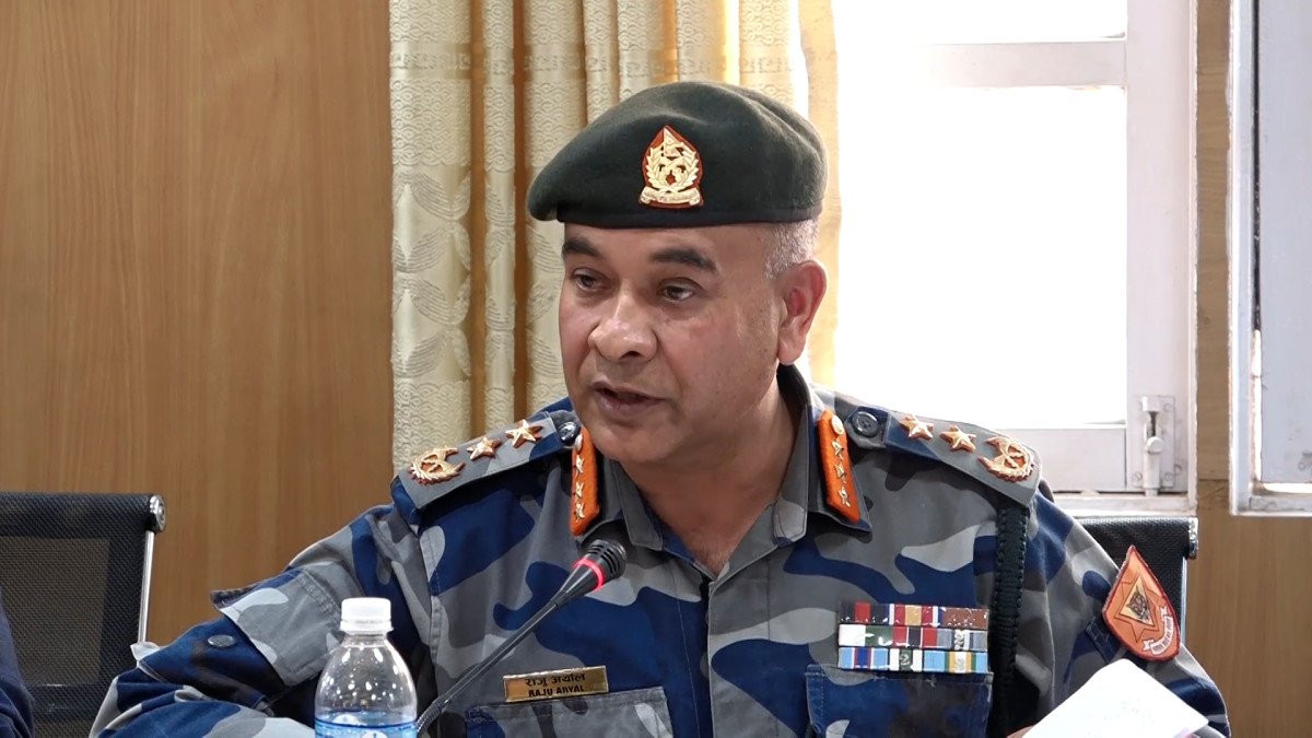 जाँचबुझ आयोगमा आजदेखि सशस्त्रका आईजी अर्यालको बयान  लिँदै