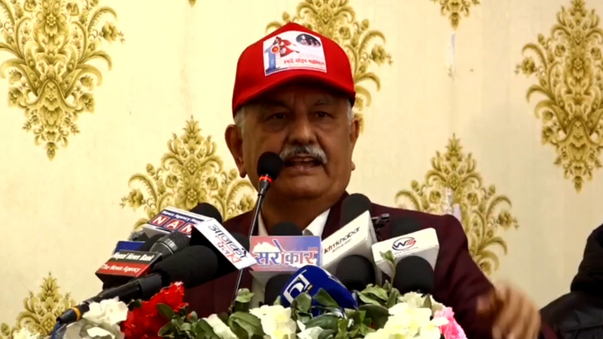 आफ्नो वरिपरिकालाई मात्रै नेतृत्वका लागि योग्य ठान्ने ओली प्रवृत्ति अन्त्य गर्न चाहन्छौँः सुरेन्द्र पाण्डे
