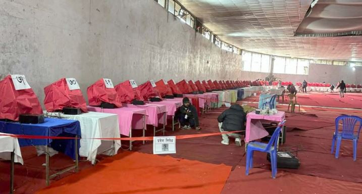 एमाले महाधिवेशन : आज गर्ने भनिएको मतदान भोलि बिहान ८ बजेबाट हुने