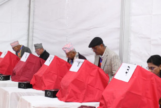 एमालेको ११ औँ महाधिवेशन: १०  घण्टामा खस्यो १ हजार २ सय भोट, मतदानको समय अझै बढाइँदै