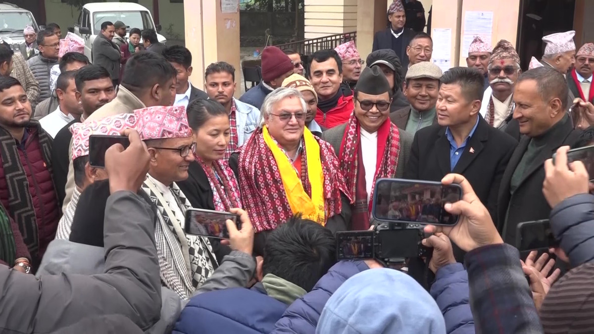 राष्ट्रियसभामा सुनिल थापा  निर्विरोध निर्वाचित भएको औपचारिक घोषणा