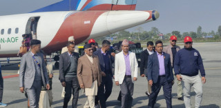 झापा पुगे  केपी शर्मा ओली
