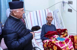 एमाले अध्यक्ष केपी ओलीलाई पितृशोक